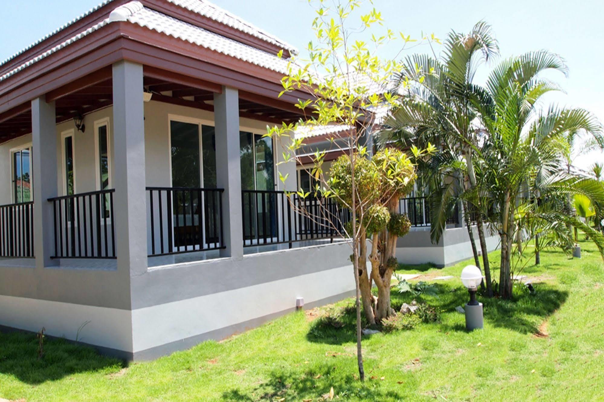 Kp Mountain Beach Pran Buri Ngoại thất bức ảnh